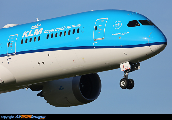 5th DREAMLINER ("900") in KLM fleet named "Hibiscus" delivered on 22/04/2016 Boeing 787-9 Dreamliner