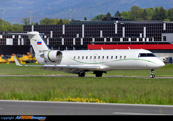 Bombardier Challenger 850 Bombardier Challenger 850