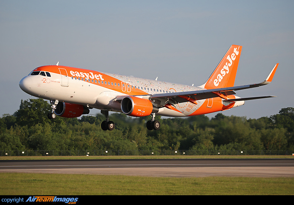 Airbus A320-214 Airbus A320-214