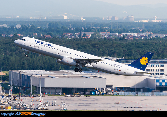 Airbus A321-131 Airbus A321-131