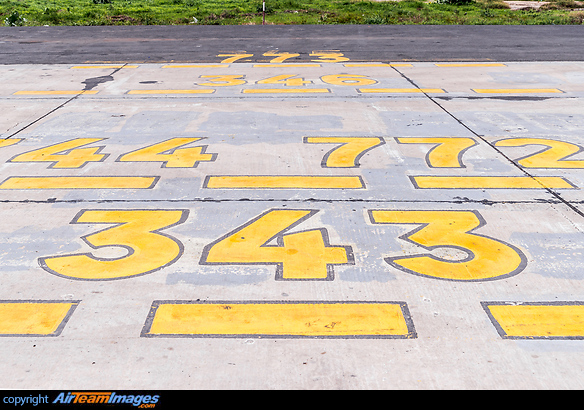 Ground markings at an apron position relevant for Airbus A340, Boeing 777 and 747 aircraft. Apron Stand Markings