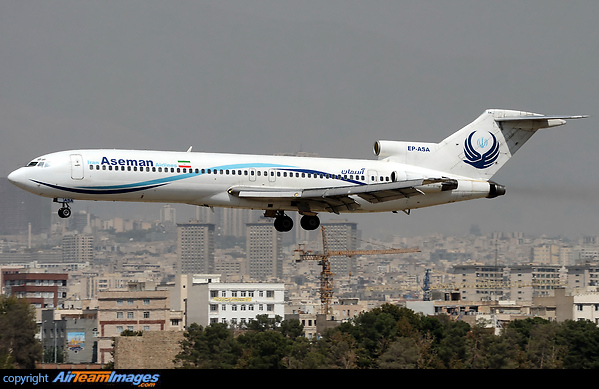 Boeing 727-228/Adv Boeing 727-228/Adv