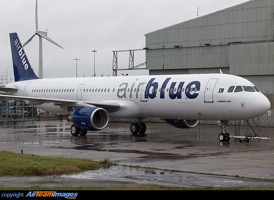 Latest Airbus A321 to join the fleet of AirBlue freshly out of Airbourne Colours paintshop at East Midlands Airbus A321-211