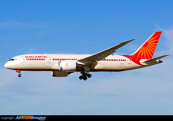 Boeing 787-8 Dreamliner Boeing 787-8 Dreamliner