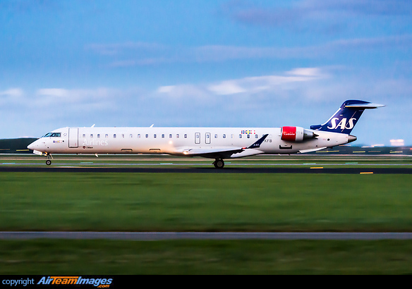 Bombardier CRJ-900ER Bombardier CRJ-900ER