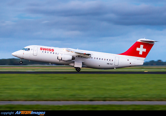 British Aerospace Avro RJ100 British Aerospace Avro RJ100