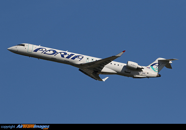 Bombardier CRJ-900LR Bombardier CRJ-900LR