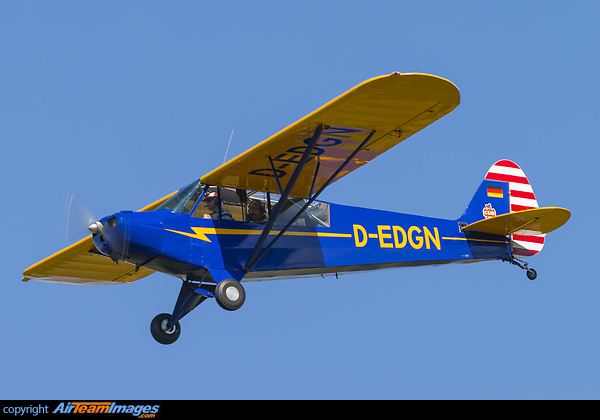 Piper PA-18 Super Cub Piper PA-18 Super Cub