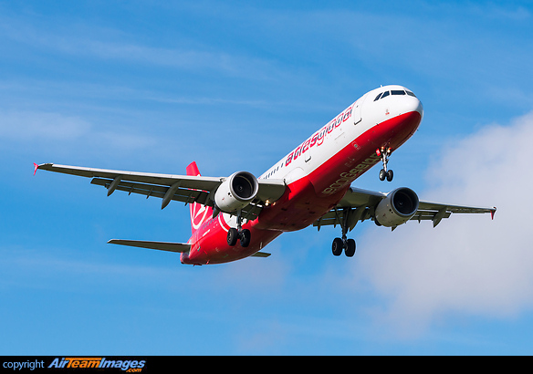 Airbus A321-211 Airbus A321-211