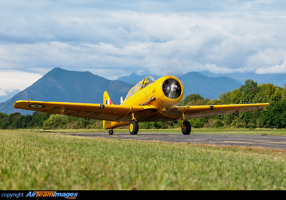 Noorduyn AT-16 Harvard IIB Noorduyn AT-16 Harvard IIB