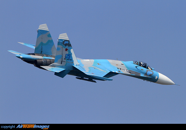 Sukhoi Su-27 Sukhoi Su-27