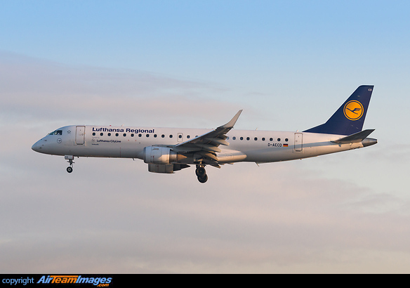 Embraer ERJ-190LR Embraer ERJ-190LR