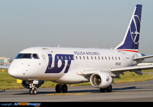 Embraer ERJ-170LR Embraer ERJ-170LR