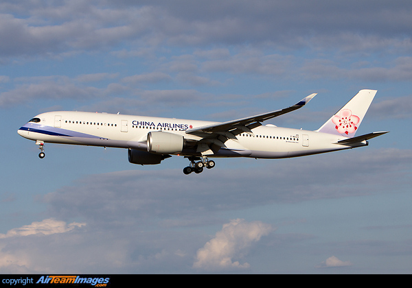 First A350 for China Airlines Airbus A350-941