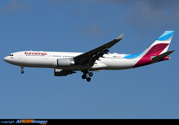 Airbus A330-203 Airbus A330-203