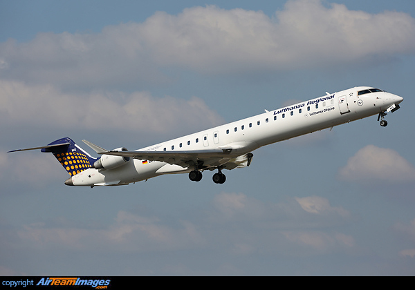Bombardier CRJ-900LR Bombardier CRJ-900LR