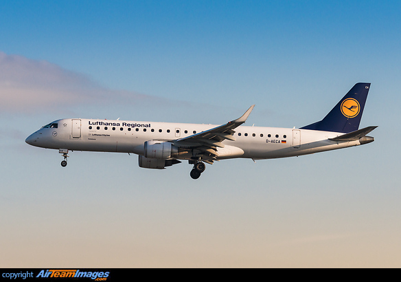 Embraer ERJ-190LR Embraer ERJ-190LR