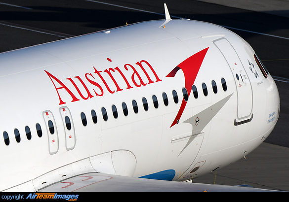 Airbus A320-214 Airbus A320-214