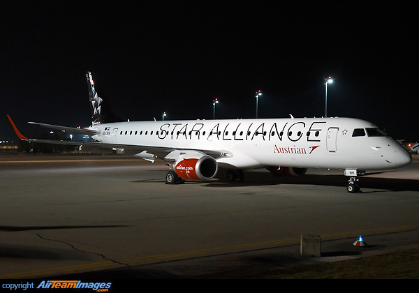 First Embraer 195 in Star Alliance colors Embraer ERJ-195LR