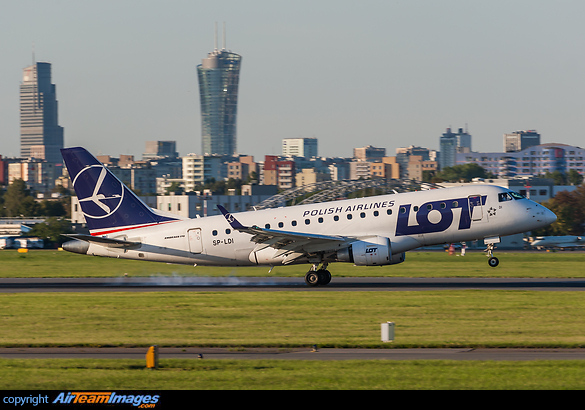 Embraer ERJ-170LR Embraer ERJ-170LR
