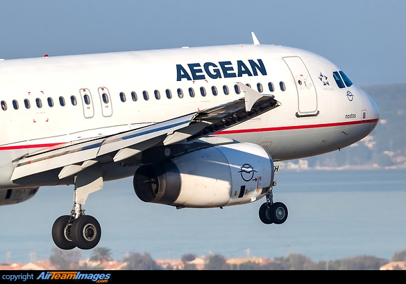 Airbus A320-232 Airbus A320-232