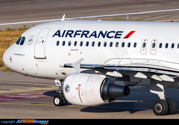 Airbus A320-214 Airbus A320-214