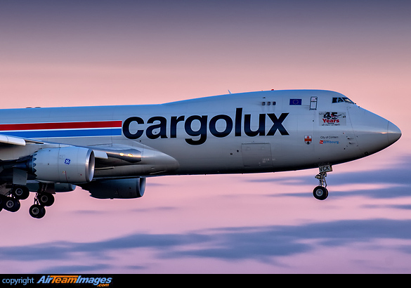 Boeing 747-8R7F/SCD Boeing 747-8R7F/SCD