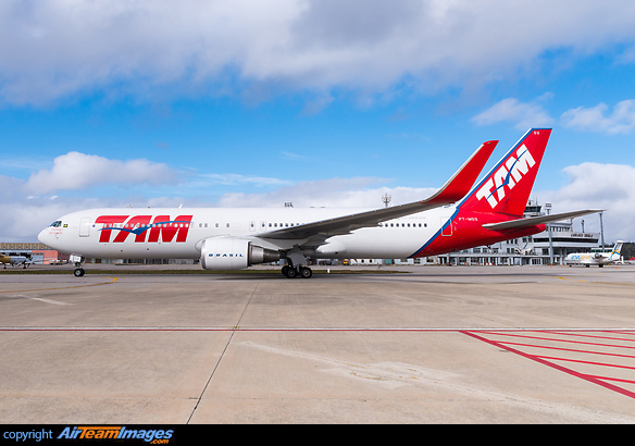 Boeing 767-316/ER Boeing 767-316/ER
