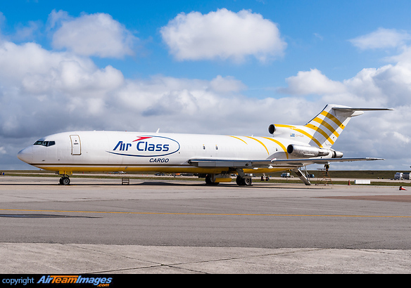 Boeing 727-227(F) Boeing 727-227(F)