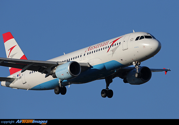 Airbus A320-214 Airbus A320-214