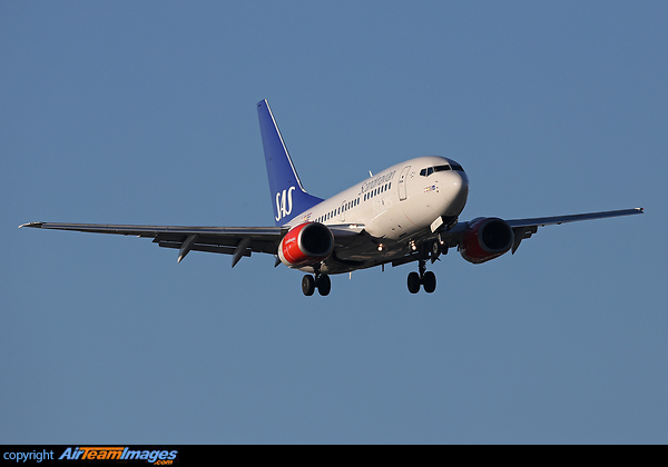 Boeing 737-683 Boeing 737-683