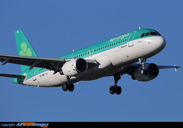 Airbus A320-214 Airbus A320-214