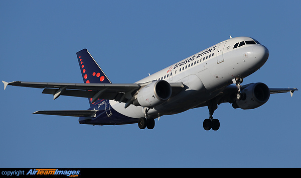 Airbus A319-111 Airbus A319-111