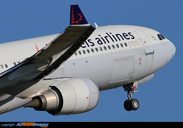Airbus A330-223 Airbus A330-223
