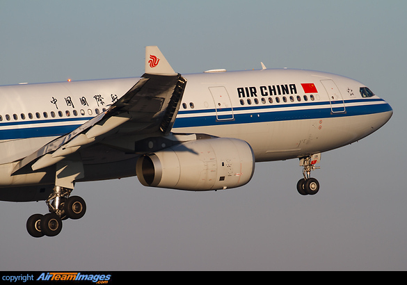 Airbus A330-243 Airbus A330-243