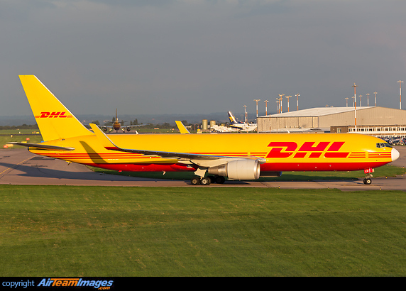 Boeing 767-3JHF Boeing 767-3JHF