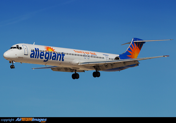 McDonnell Douglas MD-82 McDonnell Douglas MD-82