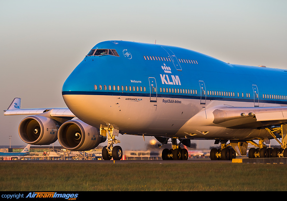 Boeing 747-4006M Boeing 747-4006M