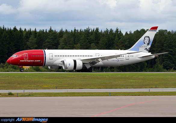 Boeing 787-8 Dreamliner Boeing 787-8 Dreamliner