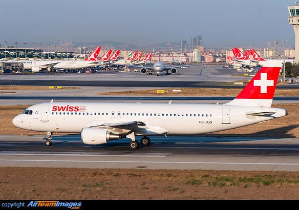 Airbus A320-214 Airbus A320-214