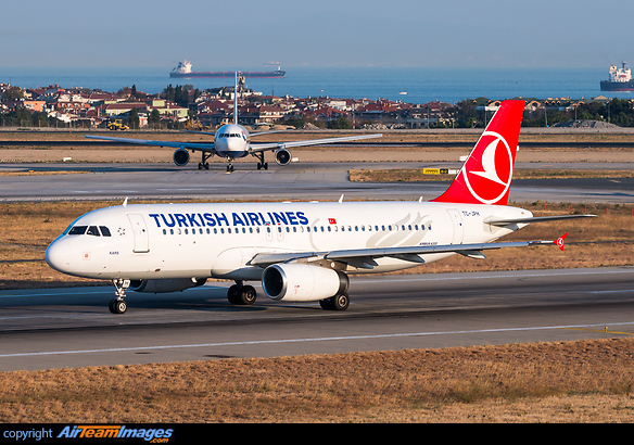 Airbus A320-232 Airbus A320-232