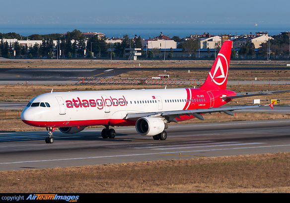 Airbus A321-211 Airbus A321-211