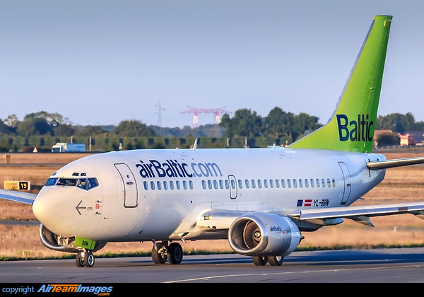 Boeing 737-522 Boeing 737-522