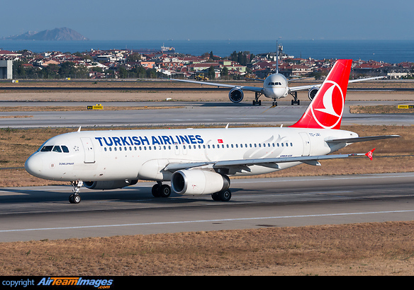 Airbus A320-232 Airbus A320-232