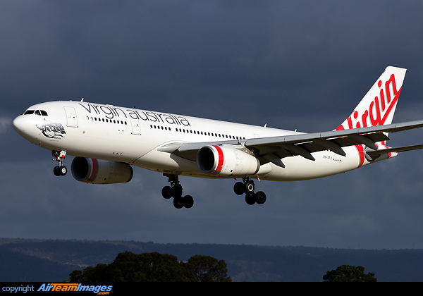 Airbus A330-243 Airbus A330-243
