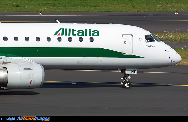 Embraer ERJ-190LR Embraer ERJ-190LR