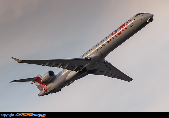 Bombardier CRJ-1000 NextGen Bombardier CRJ-1000 NextGen