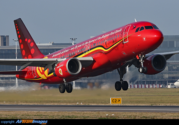Airbus A320-214 Airbus A320-214