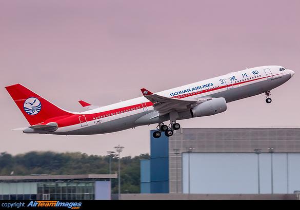 Airbus A330-243 Airbus A330-243