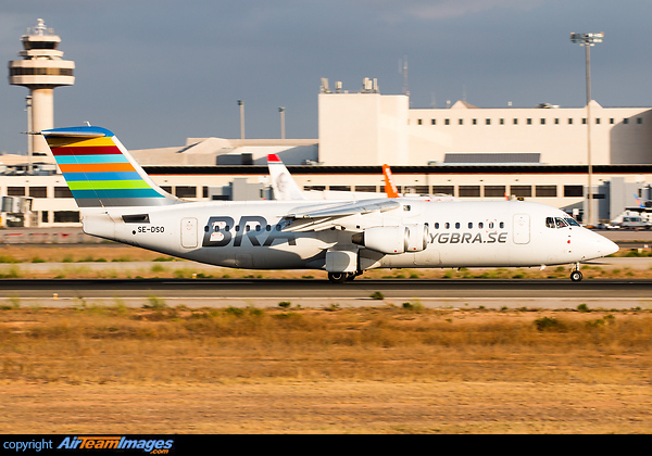 British Aerospace Avro RJ100 British Aerospace Avro RJ100